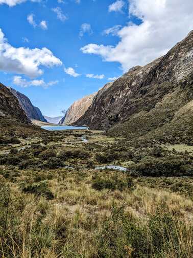 laguna 69 huaraz perou en route